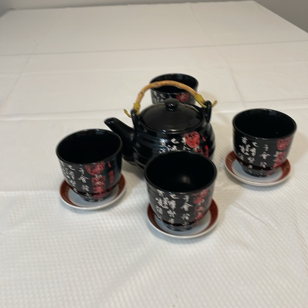 Simple Dining Tea Set - Picture 2 of 8